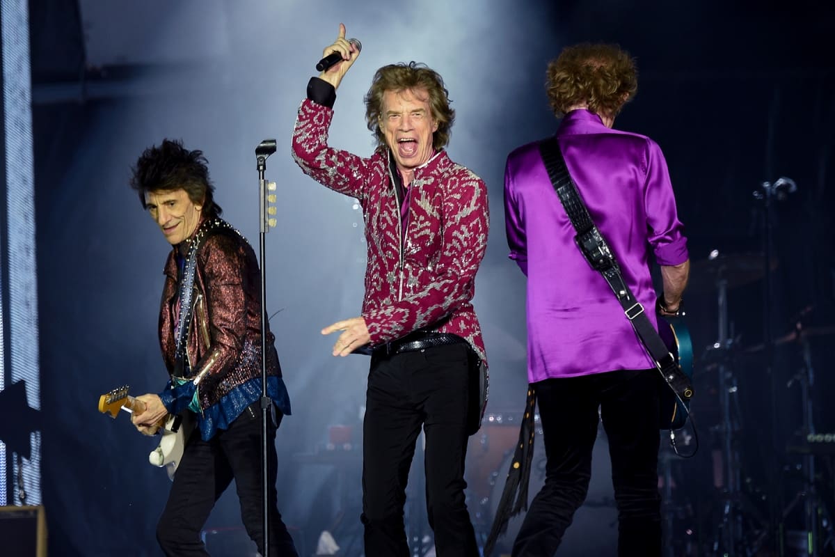 “Es una noche un poco conmovedora para nosotros”, dijo Mick Jagger a la multitud al principio del show