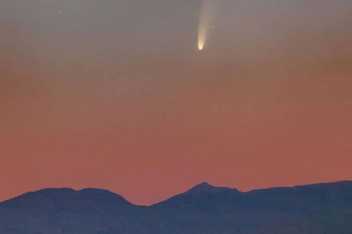 Es uno de los pocos cometas que se dejó ver a simple vista en el siglo XXI.