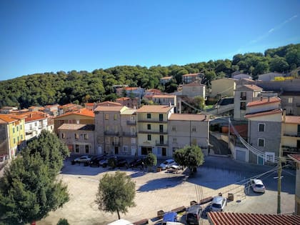 Es uno de los primeros pueblos de Europa en ofrecer ofertas de €1 en villas y casas