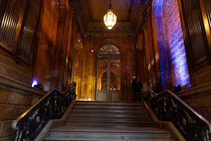 Escalera de ingreso del Palacio Peña