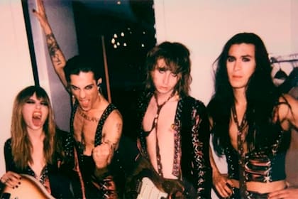 Escándalo en Eurovisión: el cantante de Maneskin, la banda ganadora del certamen, será sometido a una prueba de drogas