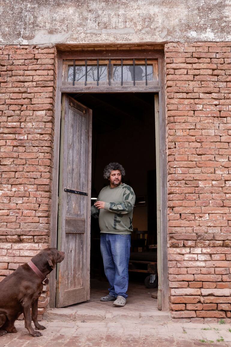 Escapada: Lo de Curly, un almacén de ramos generales que ofrece picadas, asado y pastas en una esquina del 1900, en Altamira