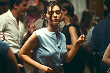 Escena de "El acontecimiento", la adaptación cinematográfica de la novela autobiográfica de Annie Ernaux