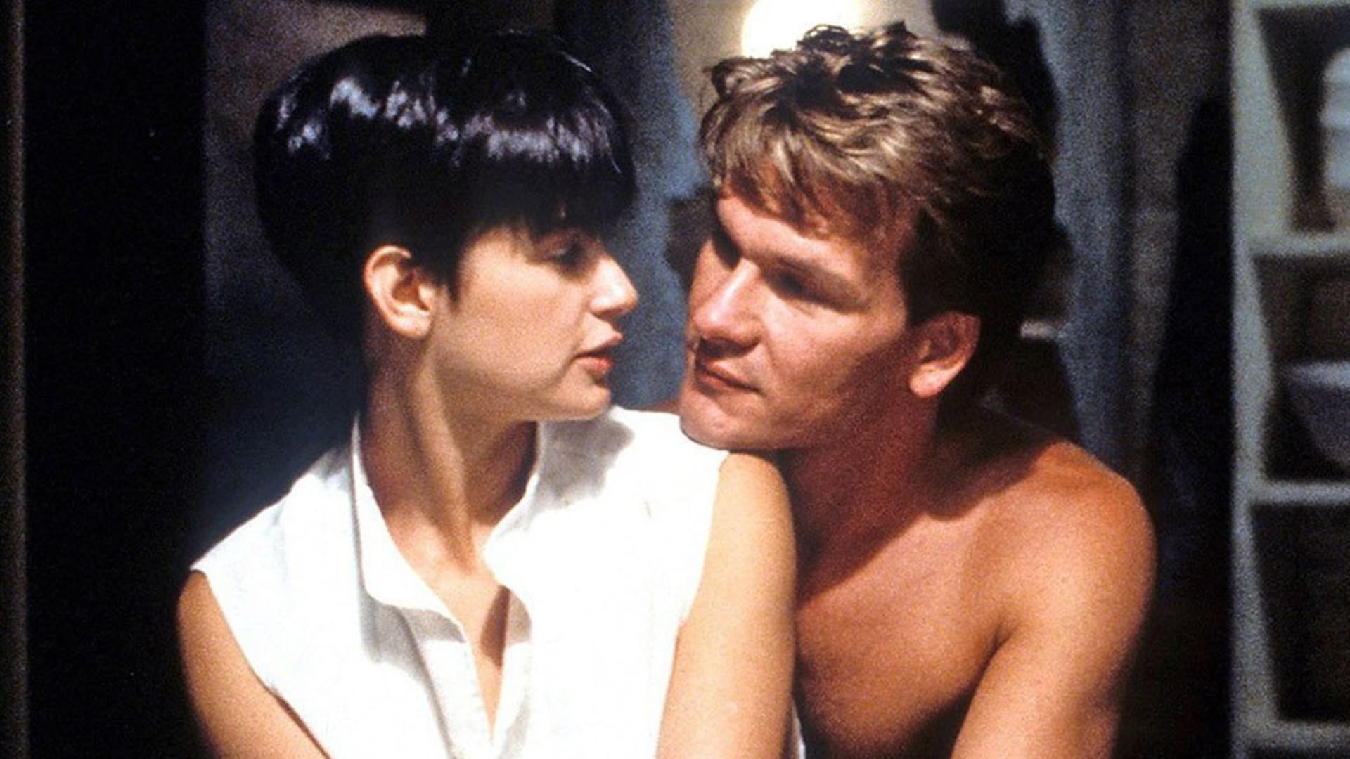 Una escena de la película Ghost, la sombra del amor