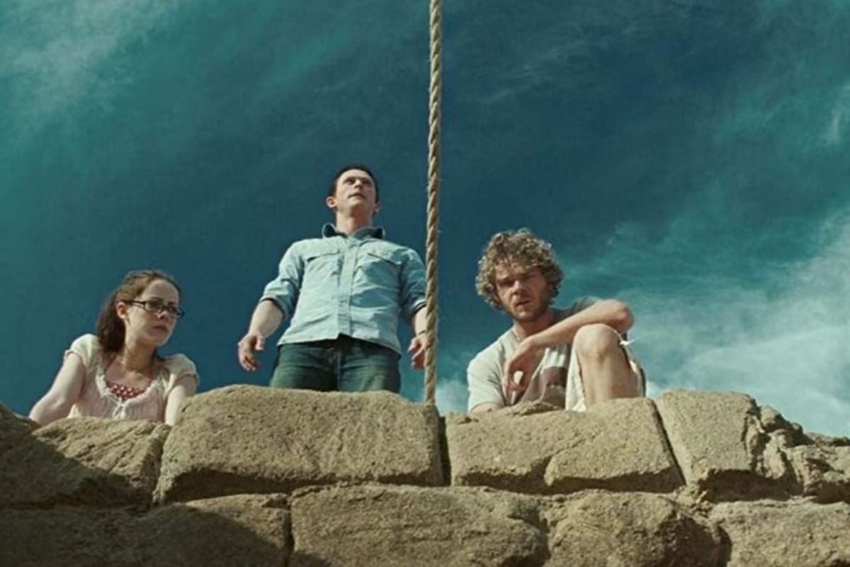 Escena de "Las ruinas", película que fue estrenada en 2008 y que parece tener una segunda vida en la plataforma