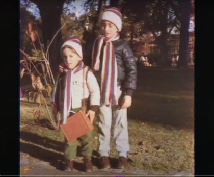 Escena del documental Hermanos, una historia de sangre