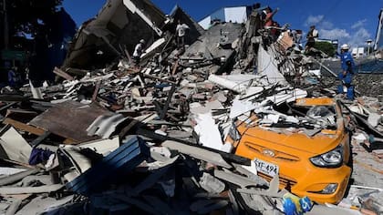 Escombros sepultaron viviendas en zonas como Pereira