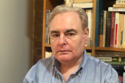 Vía Twitter, el escritor Claudio Remeseira informa a diario sobre el coronavirus en Estados Unidos
