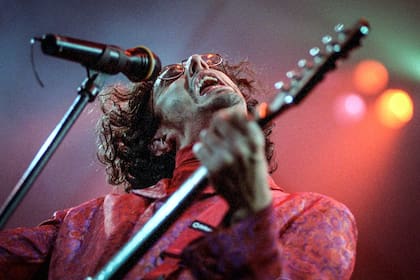 Escuchá las versiones de Charly, Fito, Serú Girán, Spinetta y Soda Stereo en inglés y portugués