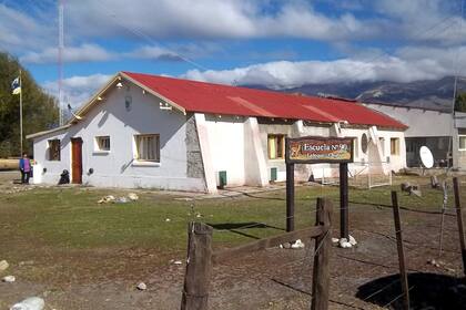 Escuela 90 de Leleque