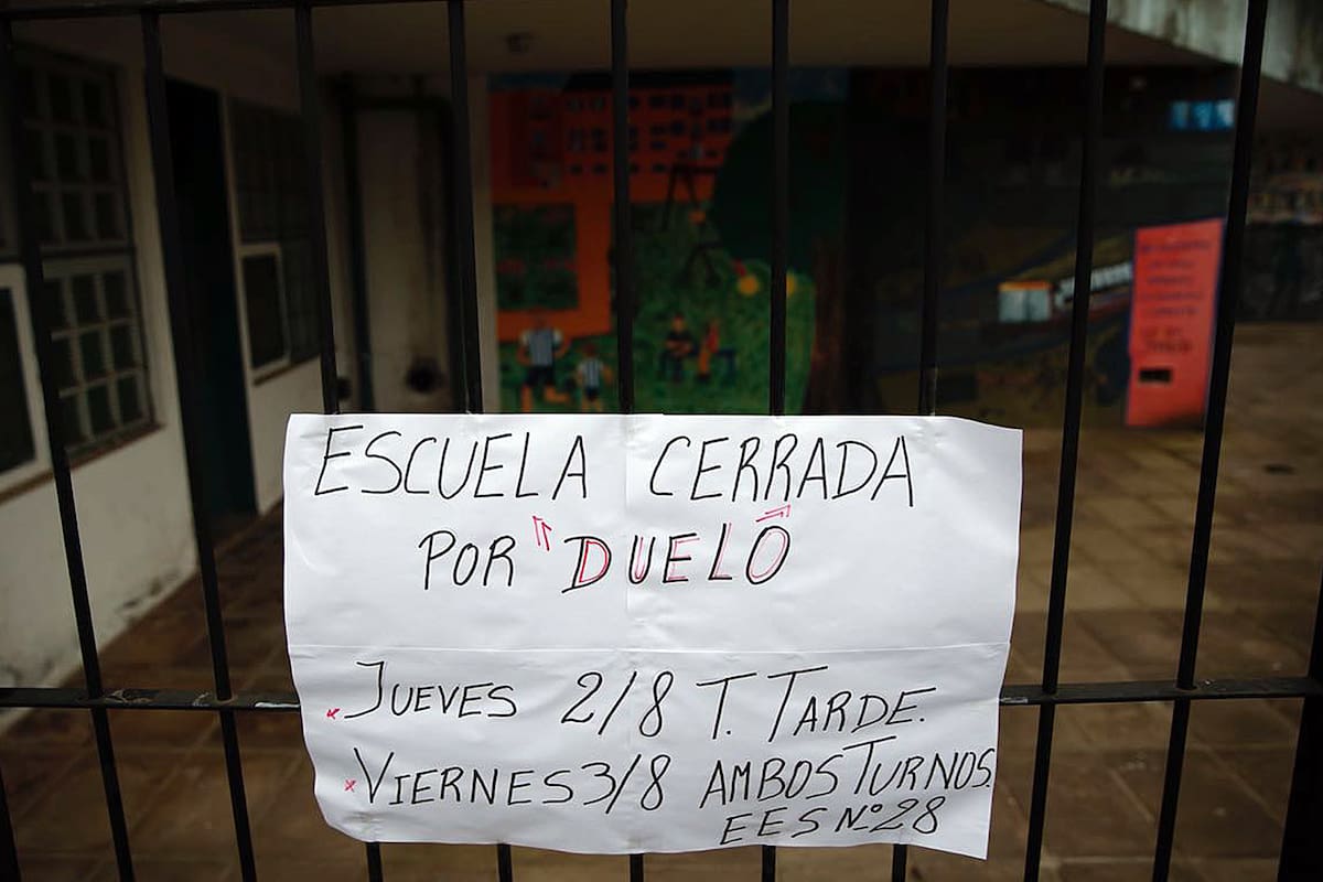 Escuela cerradas en Moreno