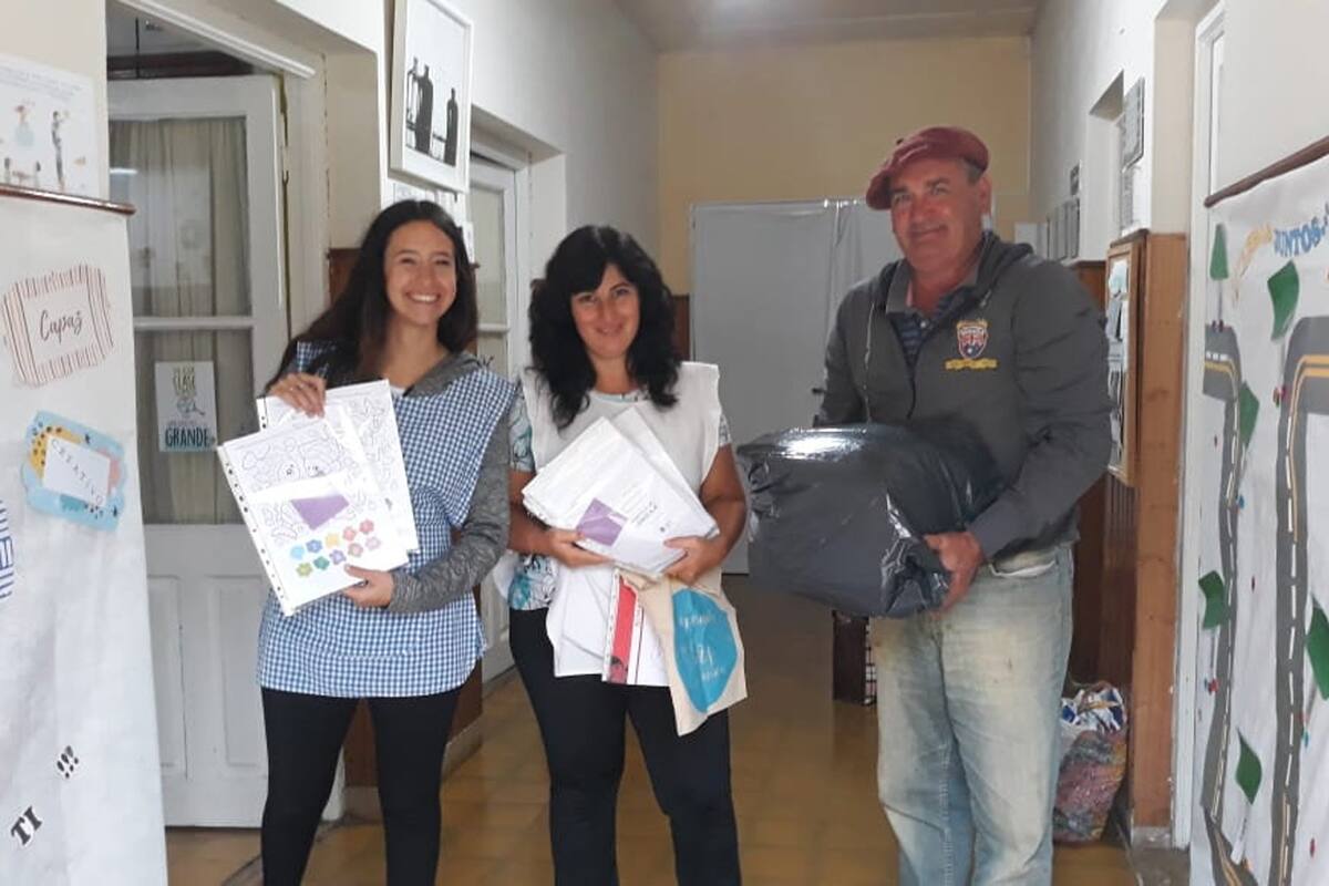 Escuela Mapis Juan busca tareas para repartir a los campos