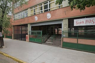 Robaron casi 350 notebooks de dos escuelas porteñas y ya aparecieron a la venta en la web