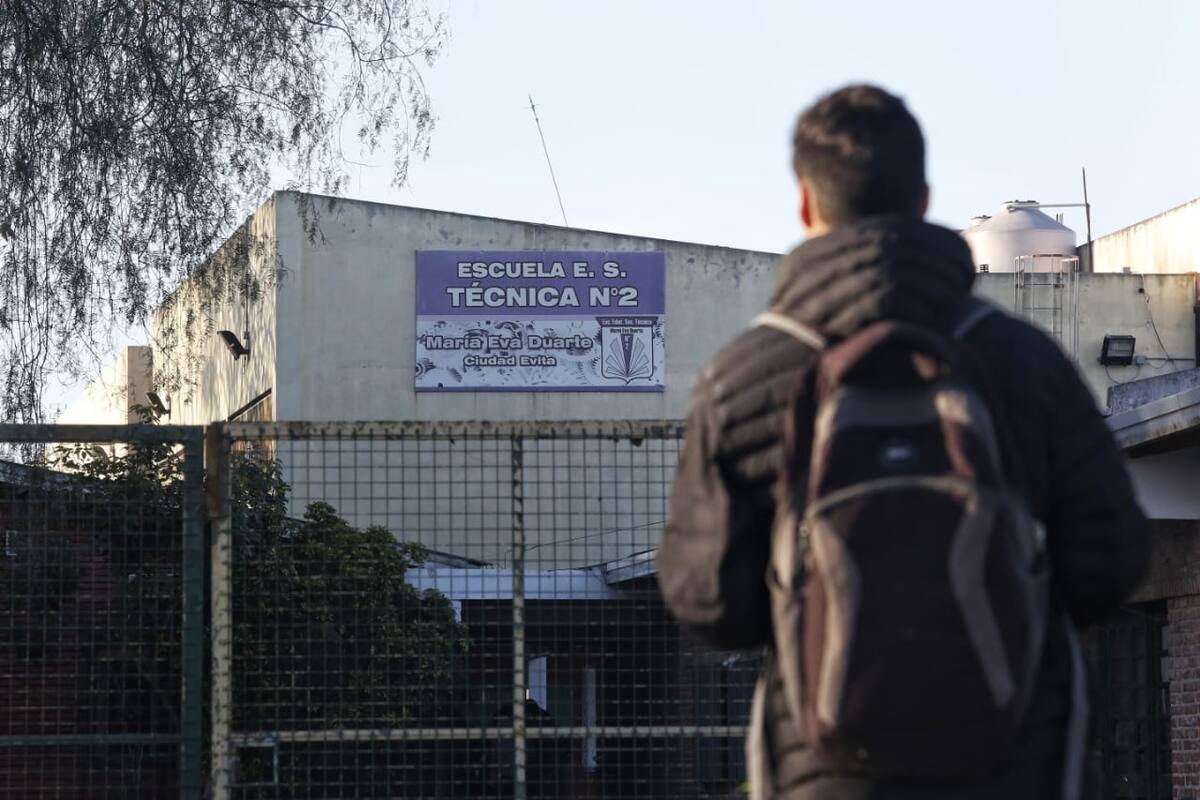 Escuela Tecnica N 2 de Ciudad Evita donde da clases la docente Laura Radetich