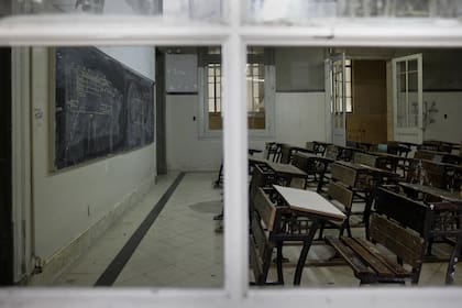 Escuelas cerradas, una postal de la pandemia que preocupa cada vez más