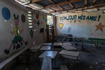 Escuelas, hospitales y comisarías han sido cerrados en la capital de Haití