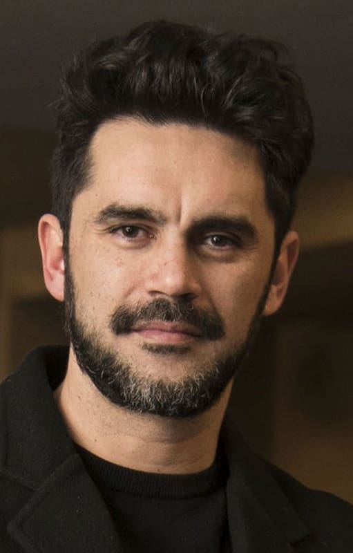 Gonzalo Heredia: "Aprendí a no tomarme nada muy en serio y a no solemnizar ese lugar de actor, de personaje público"