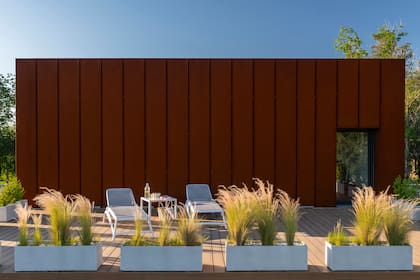 Espacio ideal para disfrutar de la puesta del sol y hacer yoga, la terraza es parte del espacio de esparcimiento.