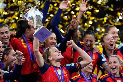 España amplía ventaja sobre Estados Unidos en ranking femenino de FIFA