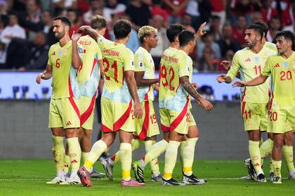 España construyó un festival de goles ante Turquía y es el nuevo líder del Ranking FIFA