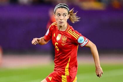 España e Inglaterra se enfrentan en la final de la Eurocopa femenina este domingo.