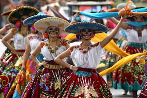 Espectacular desfile del Día de los Muertos en México