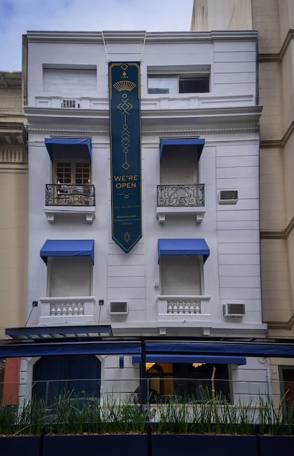 Esta antigua casona de tres pisos data de 1907 y perteneció a la familia de Manuel Belgrano
