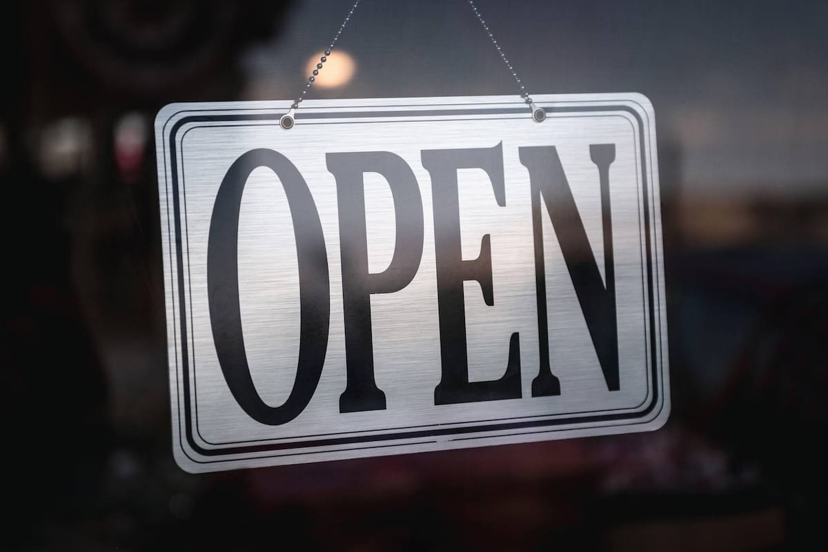 Esta cadena de precios bajos estará abierta durante el feriado federal por el Día de los Caídos; sin embargo, los horarios podrían verse modificados