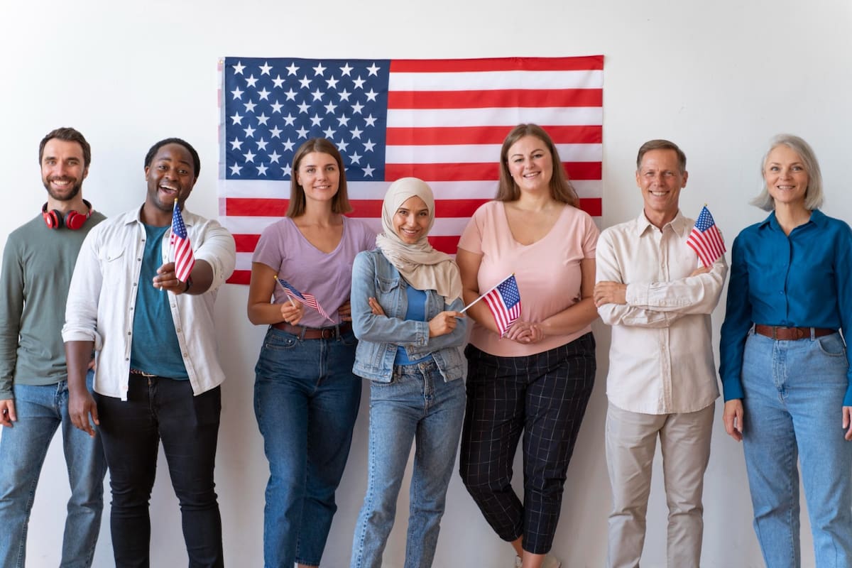 Esta categoría de visa de no inmigrante se aplica a las personas que quieren trabajar en un campo especializado