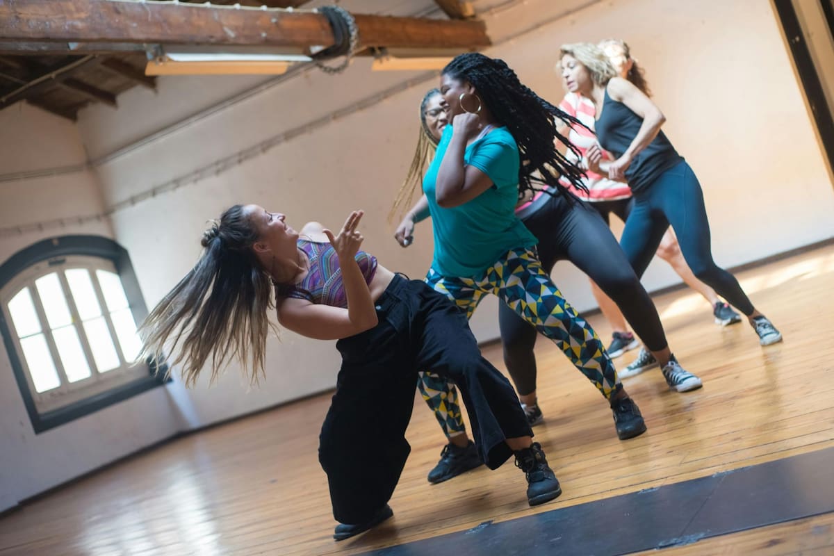 Esta danza es una alternativa para aquellas personas que desean fortalecer sus músculos sin necesidad de ir al gimnasio (imagen ilustrativa)