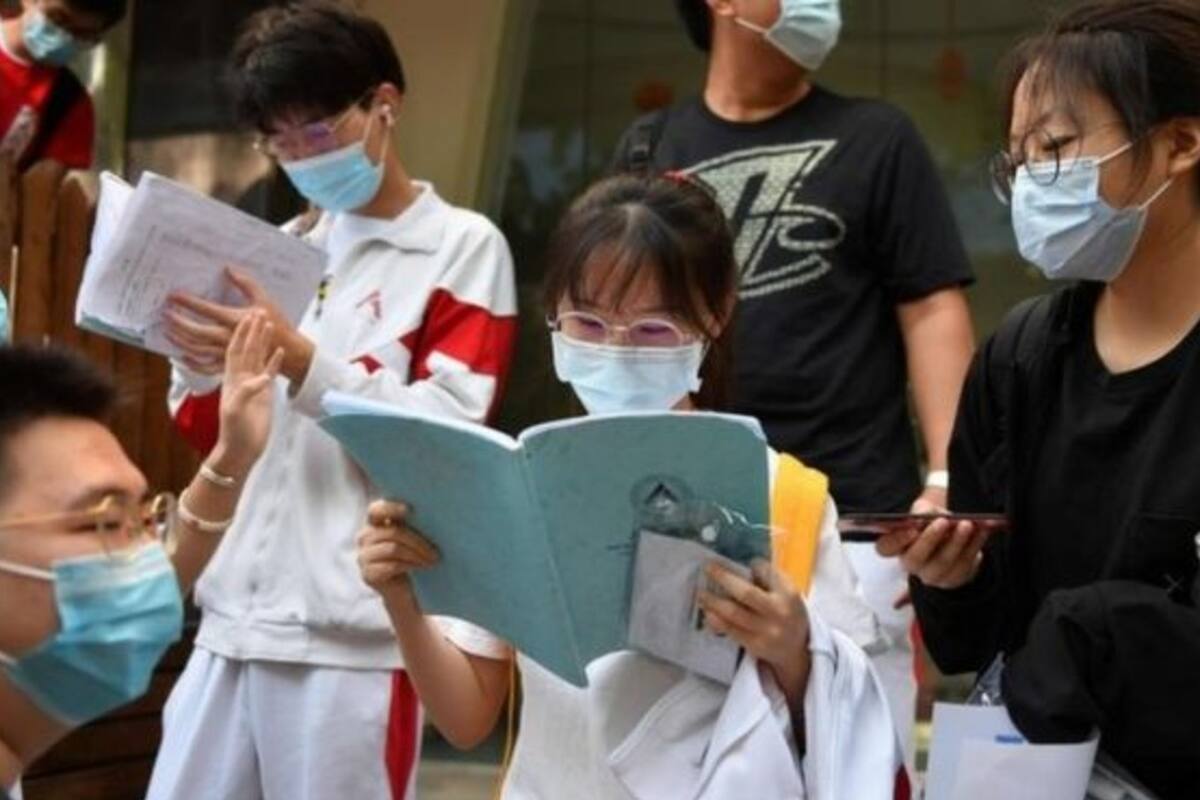 Esta edición del gaokao se celebró con medidas contra el coronavirus