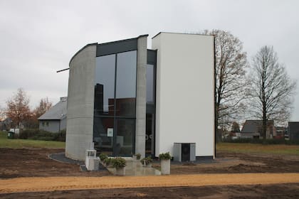 Esta es el diseño de la casa realizada por la firma Kamp C construida con impresora 3D