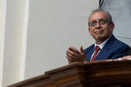 Esta es la segunda vez que las autoridades peruanas emiten una orden de captura contra Nicanor Boluarte