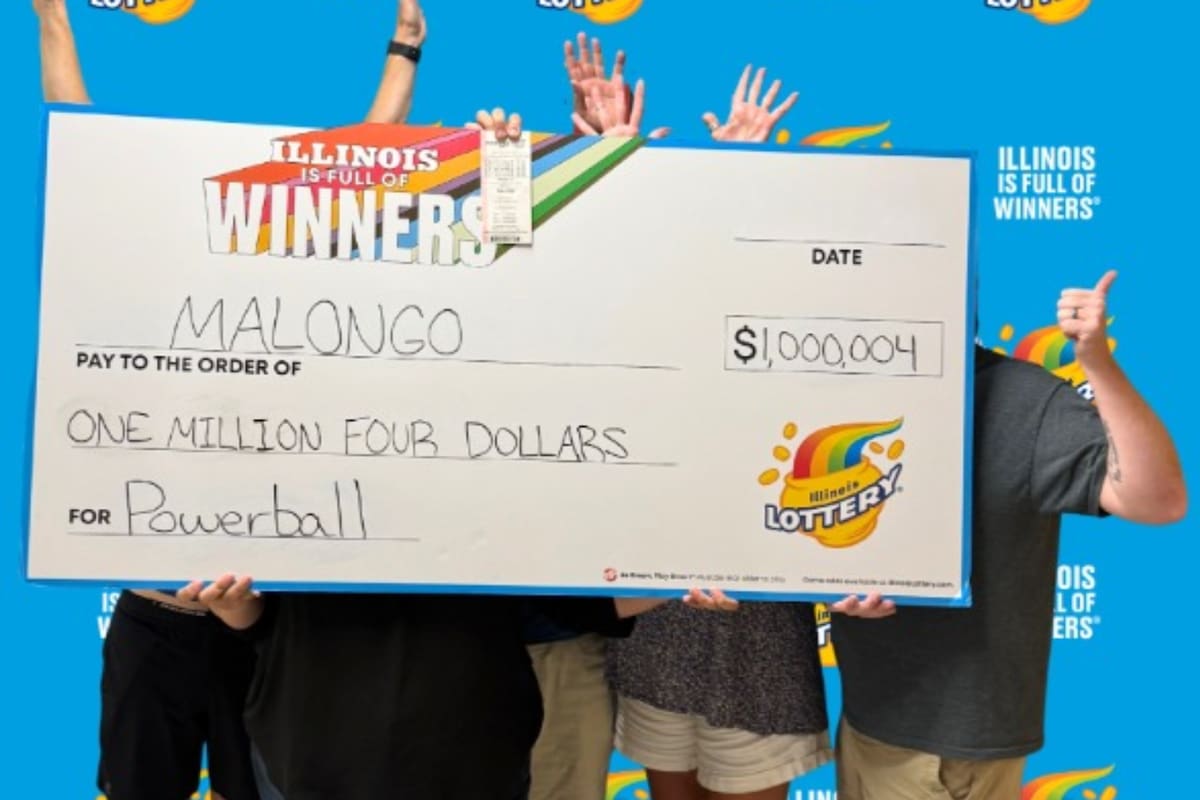Esta familia de Chicago, Illinois, ganó US$1 millón con el boleto de Powerball