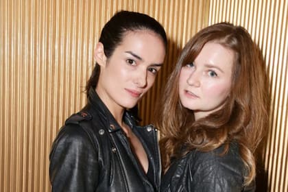 La cantante Elle Dee con Anna Delvey