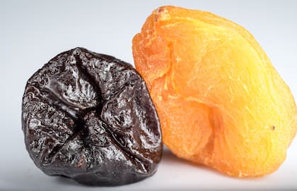 Esta fruta también es rica en fibra y potasio, por lo cual ayuda con la salud intestina y cardíaca