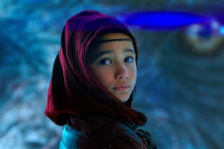 Muere en choque a los 18 años Kaylee Hottle, actriz sorda de "Godzilla"