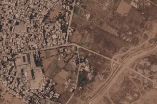 Israel construye una barrera de tierra de varios kilómetros dentro de Gaza y consolida su división