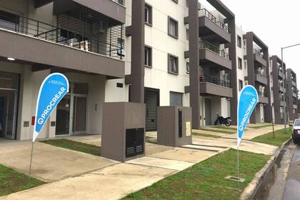 Esta línea crediticia está orientada para la compra de materiales para arreglos y terminaciones en la vivienda.