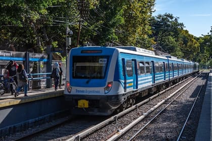 Esta línea de tren une la zona norte del conurbano bonaerense y Capital Federal (Foto: @infotrenmitre)