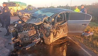 Esta madrugada, hubo cuatro muertos tras un choque frontal en la Ruta 39, en Entre Ríos, en el comienzo del fin de semana largo