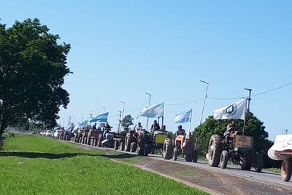 Esta mañana, productores formoseños marcharon en la localidad de Laguna Naineck