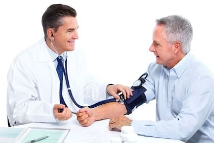Esta medida busca que los centros de salud cuenten con un número adecuado de profesionales para atender las necesidades de los pacientes. Foto: Archivo.