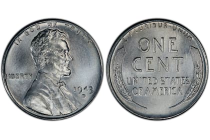 Esta moneda de Lincoln acuñada en 1943 logró venderse por un precio elevado en el mercado de coleccionista debido a un error en su diseño; así se puede reconocer
