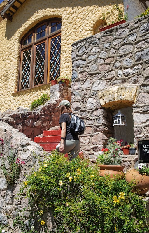 Esta posada fue una de las seis casas diseñadas por el arquitecto francés León Dourge a principios del siglo XX.