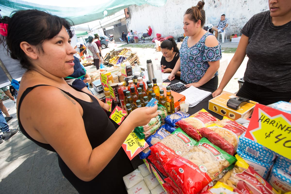 Esta semana comenzó la distribución de la Tarjeta Alimentar en el conurbano, donde se repartirán 36.000 unidades
