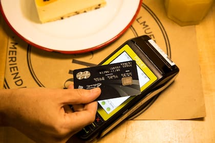 Esta tecnología de Mastercard permite completar transacciones de forma mucho más rápida y segura con solo apoyar la tarjeta en las terminales de pag
