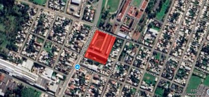 Está ubicado junto al instituto de capacitación de Gendarmería Nacional