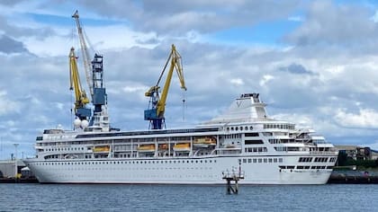 Estaba previsto que el Odyssey, de Villa Vie Residences, empezara a navegar el 30 de mayo