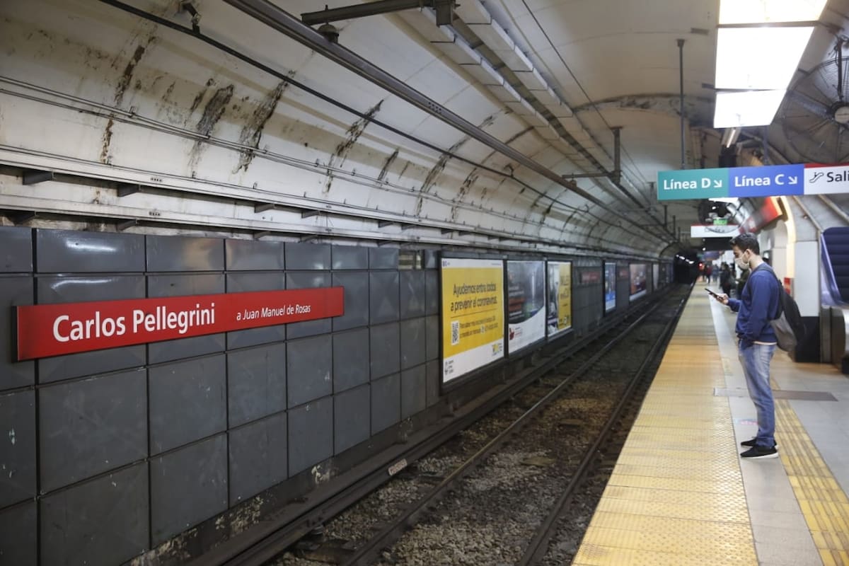 Estación Carlos Pellegrini del subte B
